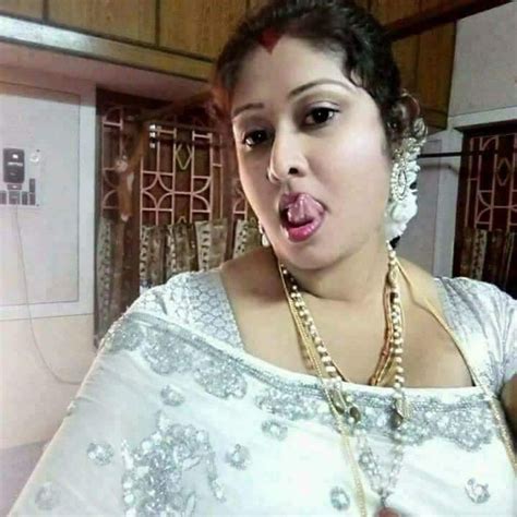 tamil aunty sexxx|Sexy Madurai Big ass Aunty doggy fucking in Tamil xxx video